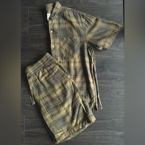 H&M shorts and button up outfit